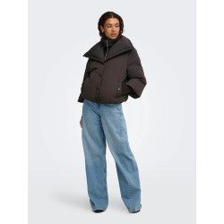 JDY kurze Steppjacke mit hohem Stehkragen